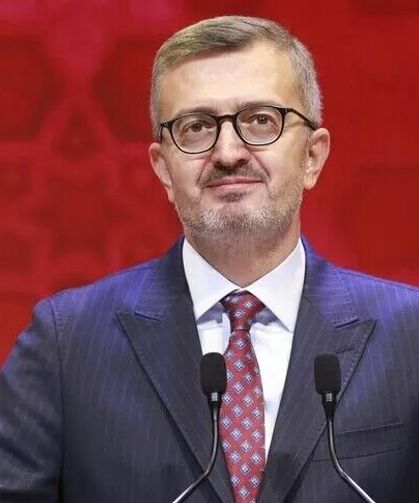 TC Cumhurbaşkanlığı İletişim Başkanı Duran'dan İstanbul Havalimanı'nın bugün açılacak 4. pistine ilişkin paylaşım