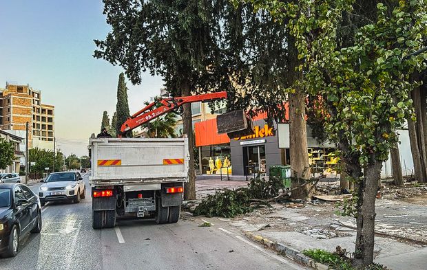 LTB acil müdahale ekipleri sahada çalışmalarına devam etti