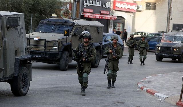 İsrail askerleri Batı Şeria'da 5 Filistinliyi öldürdü