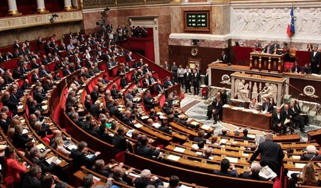 Fransız meclisi "1961 Paris Katliamı"nı kınayan önergeyi kabul etti