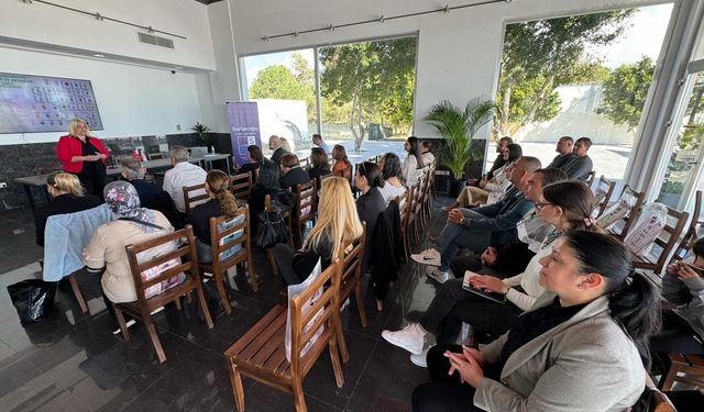 İskele’de "Medya Okuma Yazarlığı" konulu seminer düzenlendi