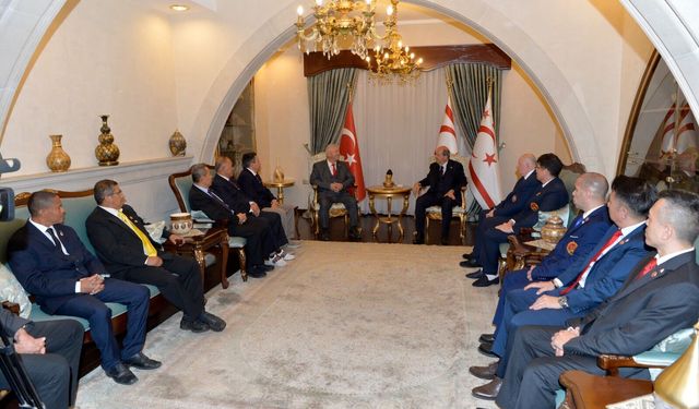 Tatar, Global Taekwondo Federasyonu teknik direktörlerini kabul ederek görüştü