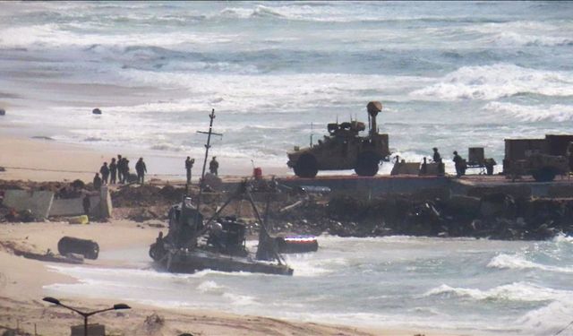 Pentagon: Gazze'deki yüzer iskele hala Aşdod Limanı'nda duruyor