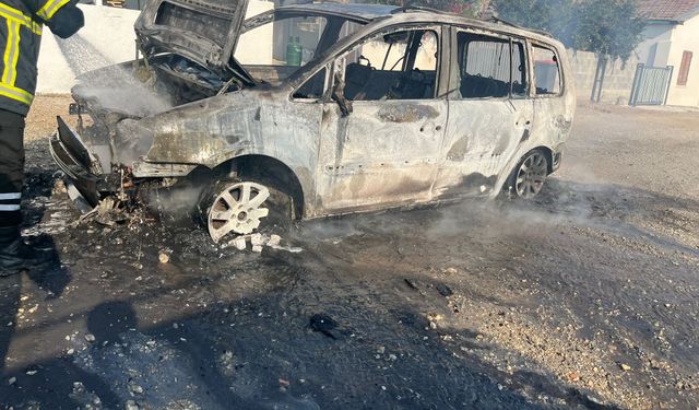 Beyköy'de araç yangını