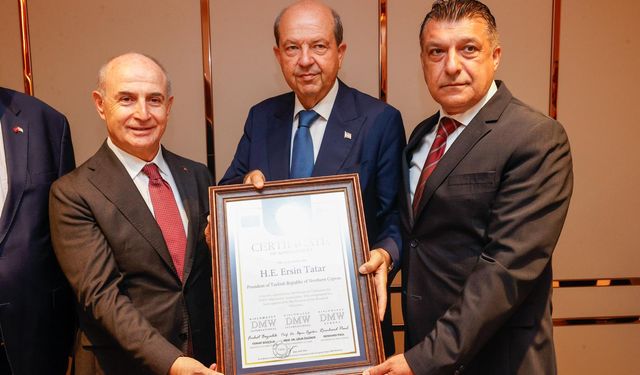 atar’a DMW Uluslararası Diplomatlar Birliği Onursal Başkanlığı ünvanı takdim edildi
