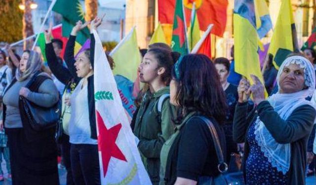 Güney Kıbrıs’ta yaşayan PKK sempatizanları Limasol'da protesto eylemi yaptı