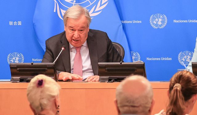 Guterres, Suriye'de geçici hükümetin sivilleri koruma taahhüdünü memnuniyetle karşıladı