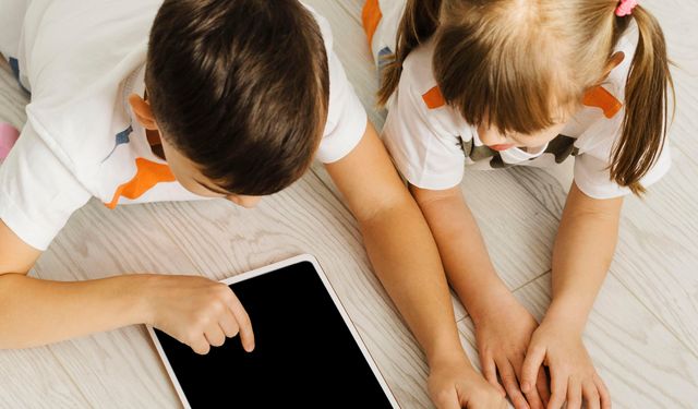 Çocuklarda “dijital bağımlılık” gelişimi bozuyor