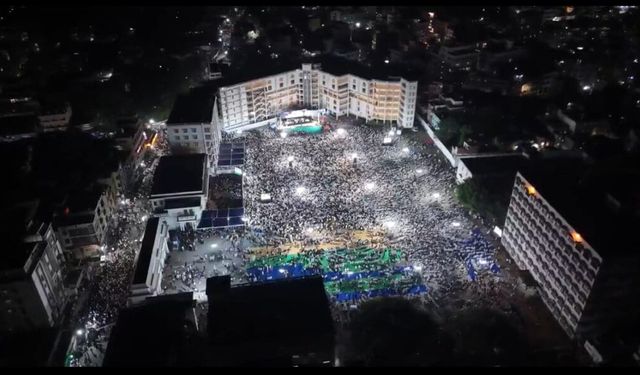 Hindistan'da Müslümanlar, hükümetin "Vakıf Yasası'nda" yaptığı değişiklikleri protesto ediyor