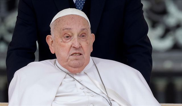 Katoliklerin ruhani lideri Papa Francis hayatını kaybetti