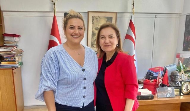 Piyanist Çağıl Cansu Şanlıdağ, Kültür Dairesi Müdürü Zaimağaoğlu’nu ziyaret etti