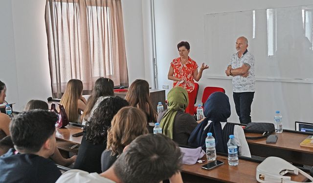 Arda Erkan, YDÜ’de gösterilen “Cinnet Mevsimi” belgeseliyle anıldı