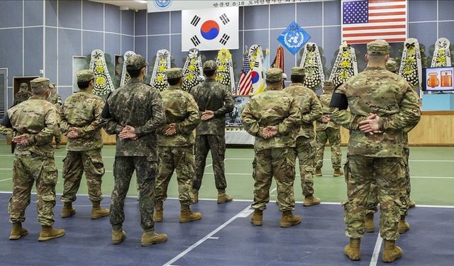 Trump yönetimi, Güney Kore'deki ABD askerlerini çekmeyi değerlendiriyor