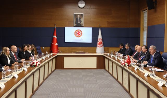 Meclis heyeti, TBMM Milli Savunma Komisyonu ile görüştü