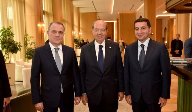 Cumhurbaşkanı Tatar, Azerbaycan Cumhurbaşkanı Yardımcısı ve Dışişleri Bakanı ile görüştü
