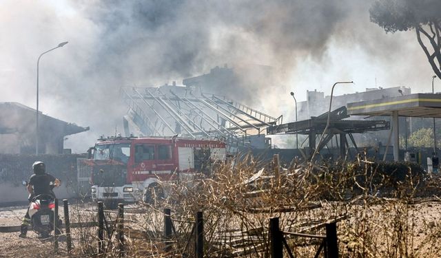 Roma'da benzin istasyonu patladı