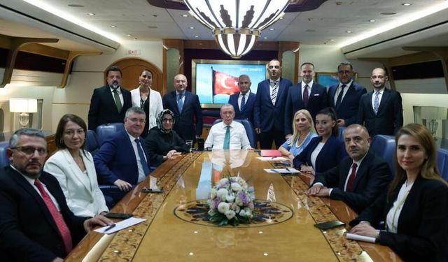 Erdoğan: "Kimse Kıbrıs adası üzerinde yeni acıları ortaya çıkartacak oyunlar kurmamalıdır"