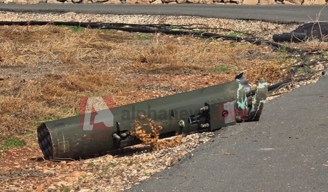 Eğitim uçuşu yapan helikopterden roket kapsülü Peya bölgesine düştü