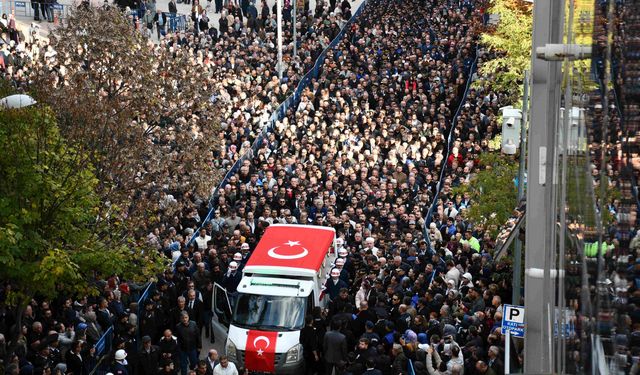 Türkiye şehitlerini uğurluyor