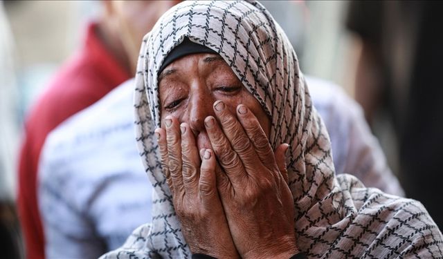 Filistin: İsrail 2 yılda 33 bin kadın ve kız çocuğunu öldürdü