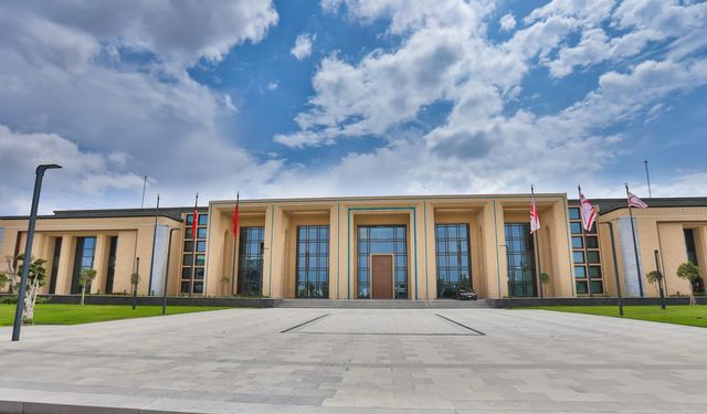 Cumhurbaşkanlığı: “Metehan geçiş kapısına ilave şerit ve yaya yolu eklemek amaçlı yol çalışmaları yarın başlayacak”