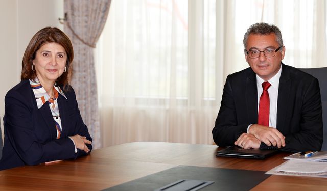 Erhürman’ın Holguin ile görüşmesi ve ardından yaptığı açıklama Rum basınında