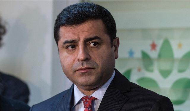 Selahattin Demirtaş'a "cumhurbaşkanına hakaret"ten bir yıl beş ay hapis cezası
