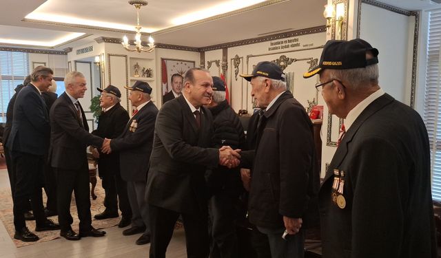 Başbakan Yardımcısı Ataoğlu, Beypazarı'nda Kıbrıs gazileriyle bir araya geldi