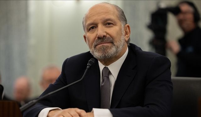 ABD Ticaret Bakanı Lutnick, Epstein ile öğle yemeği yediğini doğruladı