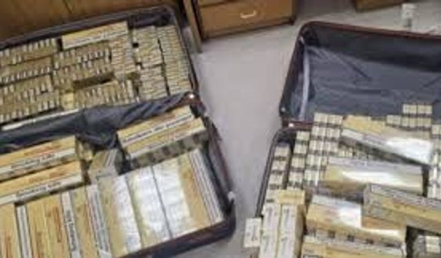 Baf Havalimanında 366 karton gümrüksüz sigara