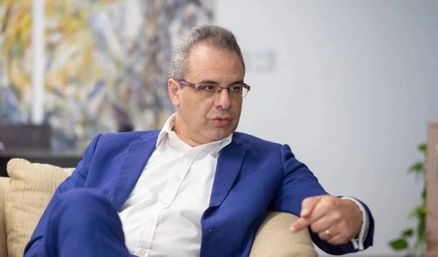 Menelau’dan Erhürman’a “boşanma” benzetmesi