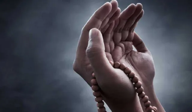 Dünyada Ramazan Bayramı kutlanıyor