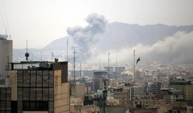 İran, Natanz Nükleer Tesisi’ne ABD ve İsrail saldırısını duyurdu