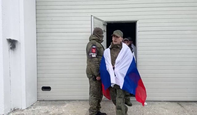 Rusya ve Ukrayna karşılıklı 175 esir askeri takas etti