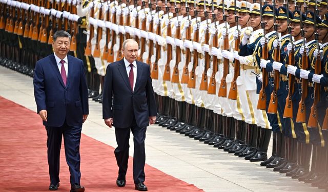 Putin, Trump'ın Pekin ziyareti sonrası Çin'de... Şi ile bir araya geldi