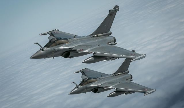 Letonya: NATO savaş uçakları, ülke hava sahasını ihlal eden İHA'yı düşürdü