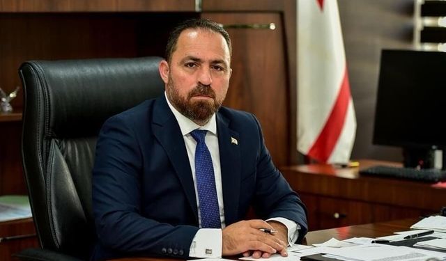 Bakan Çavuş’tan Cumhurbaşkanı Erhürman'a "geçmiş olsun" mesajı