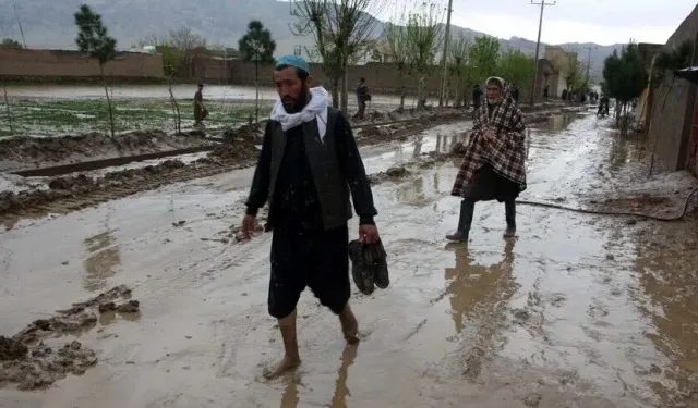 Afganistan'da sel felaketi: 20 can kaybı