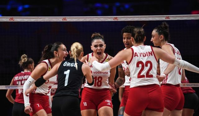 A Milli Kadın Voleybol Takımı, Milletler Ligi yarı finalinde yarın Çin ile karşılaşacak
