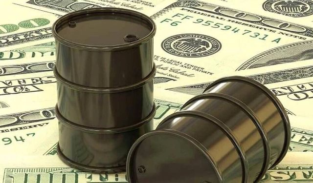 ABD-İran gerilimi petrol fiyatlarını son bir ayın zirvesine çıkardı
