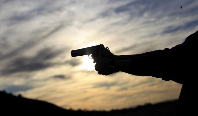 Güney Afrika'nın Cape Town şehrindeki üç ayrı silahlı saldırıda 11 kişi öldü