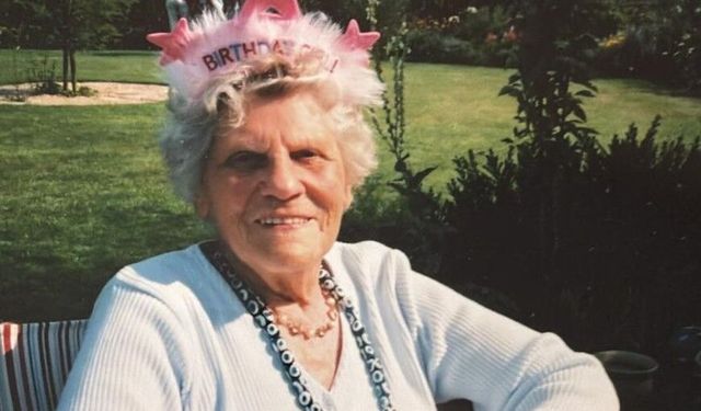 "Dünyanın en yaşlı insanı" Ethel Caterham, İngiltere'de 117 yaşına girdi