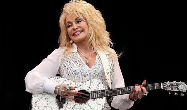 Country müzik sanatçısı Dolly Parton, 80 yaşında hayatını kaybetti