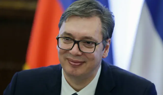 Sırbistan Cumhurbaşkanı Vucic, 27 Eylül'de istifa edeceğini duyurdu