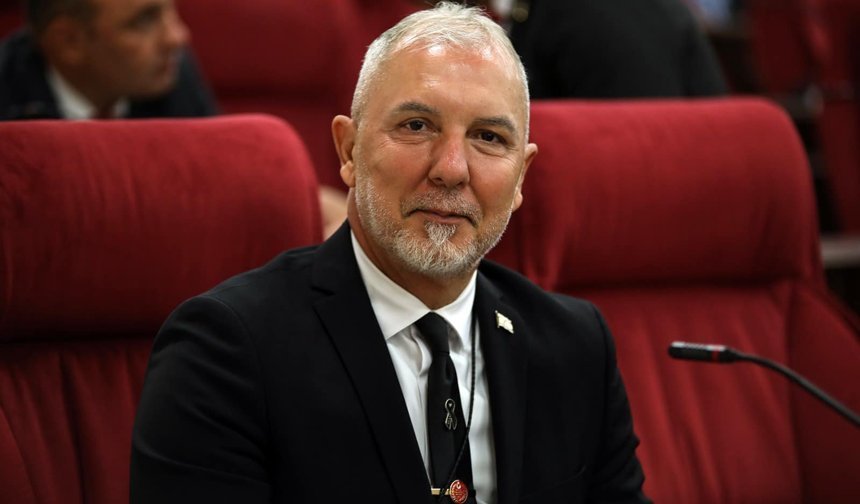 Akpınar: “Bayrak Yakmak Kıbrıs Türküne Saygısızlık”