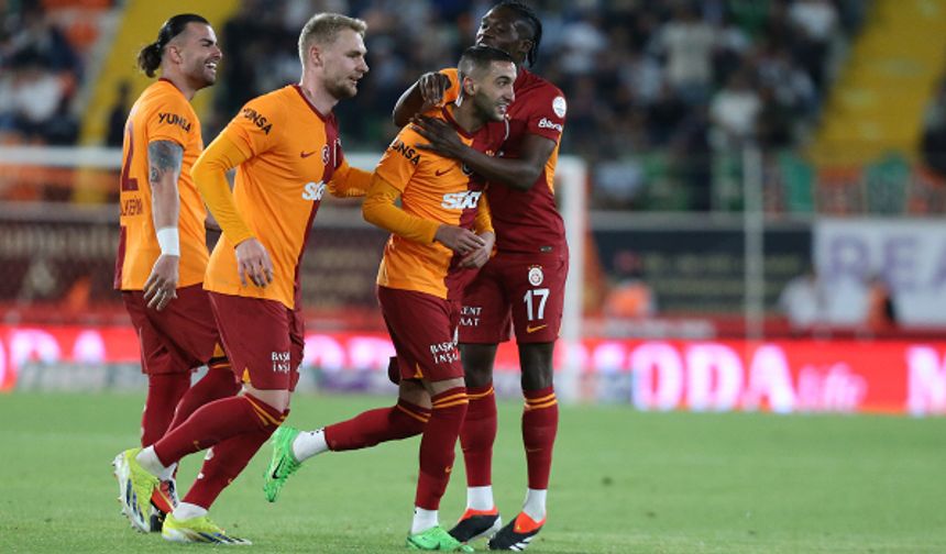 Galatasaray galibiyet serisini 13 maça çıkardı