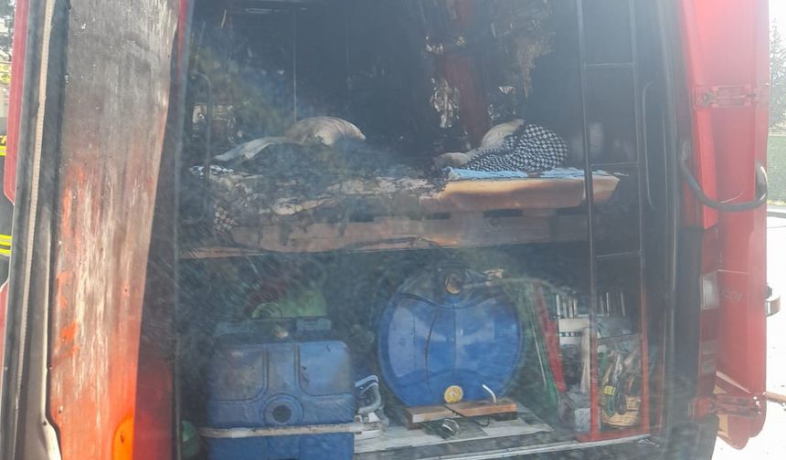 Boğazköy’de karavan olarak kullanılan van araçta yangın