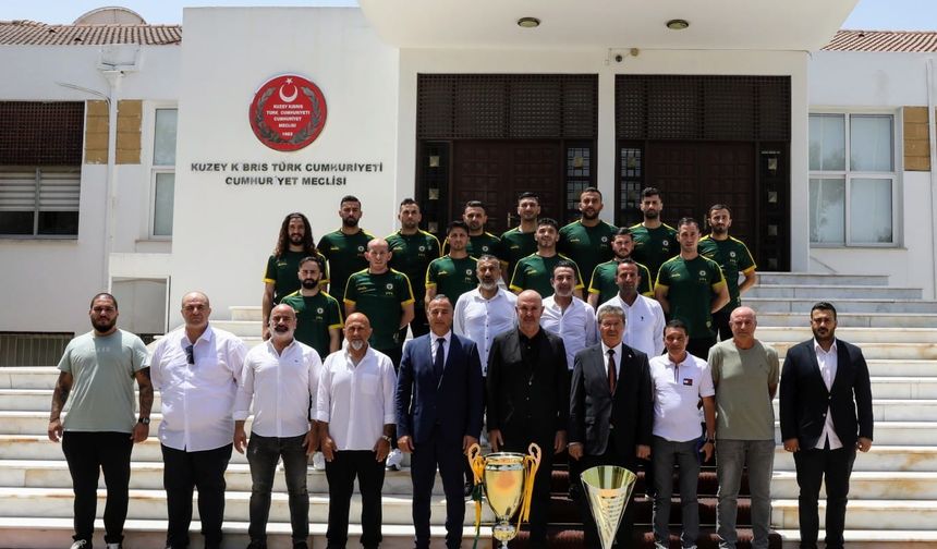 Başbakan Üstel, Mağusa Türk Gücü'nü kabulünde konuştu: “Hükümetimiz sporun her alanına katkı koyuyor”