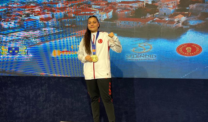 Milli sporcu Sedef Nergiz dünya şampiyonu oldu