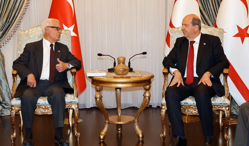 Cumhurbaşkanı Ersin Tatar, TMT Mücahitler Derneği’ni kabul etti